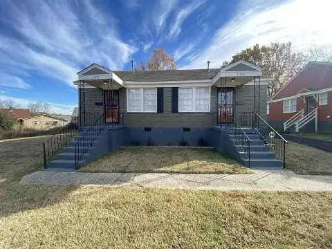 Renovated Duplex with Two Leases