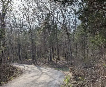 10-Acre Lot Near Bowling Green