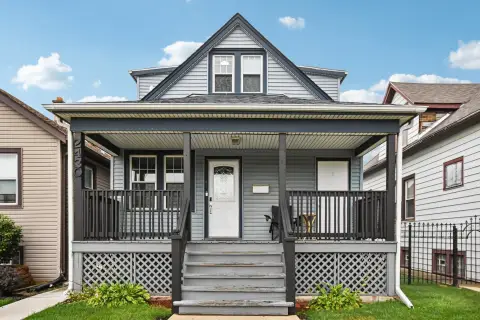 Well-Maintained Chicago Multi-Family Property