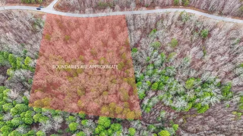 Residential Land in Wooded Surroundings