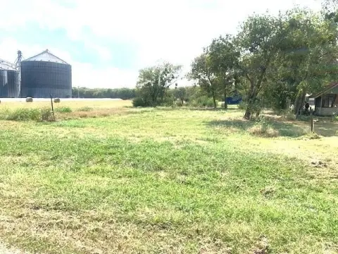 Residential Lot in Growing Community