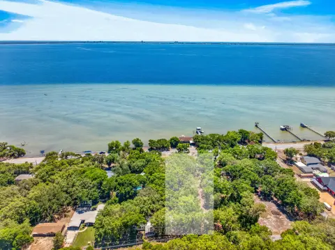 Bayfront Land Near Destin