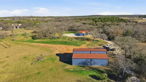 Weatherford Farm/Ranch with Shop