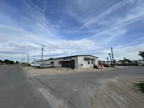 Auto Service and Car Wash Facility