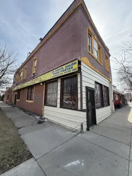 Mixed-Use Investment Opportunity in Chicago