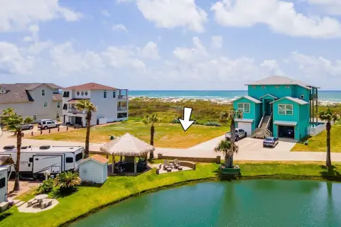 Waterfront RV Resort Homesite