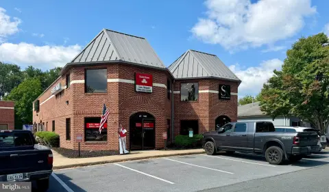 Multi-Tenant Office Building