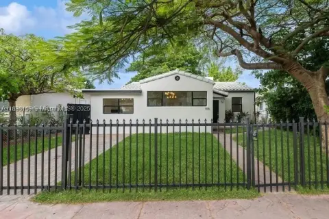 Duplex with Development Opportunity