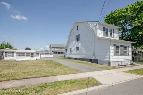 Two Houses on Double Lot