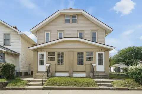 Renovated Duplex with Three-Bedroom Units