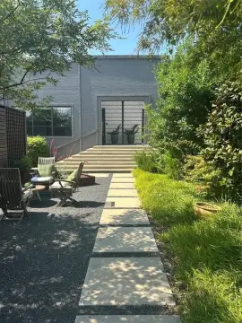 Live-Work Industrial Condo-Office in Dallas