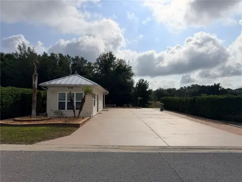 Luxury RV Lot with Suite