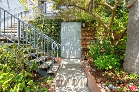 Split-Level Santa Monica Quadplex