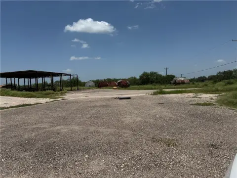 Hunting Ranch with Water Infrastructure