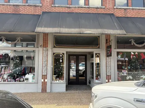Multi-Level Retail Building