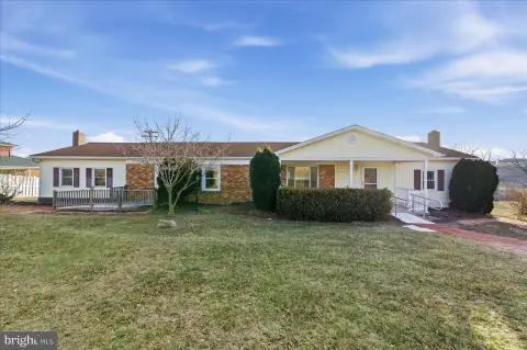 Versatile Ranch Home with Dual Living