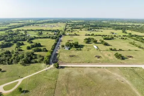 Campbell, TX One-Acre Land Lots