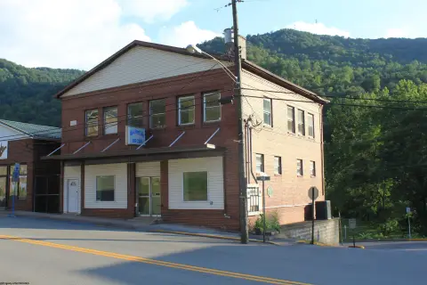 Mixed-Use Building in Webster Springs