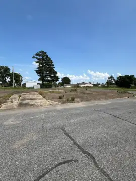 Residential Lot in West Memphis