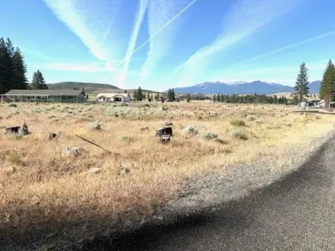 Residential Land Lot in Lake Shastina