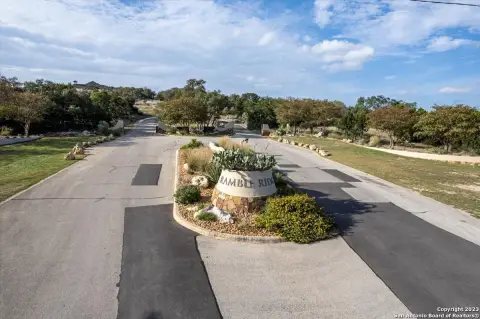Residential Land in Garden Ridge