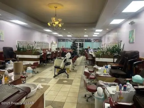 Turnkey Nail Salon Business