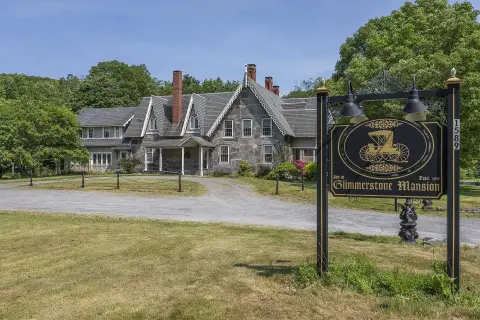 Historic Bed & Breakfast Estate