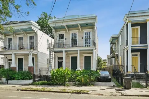 Victorian Triplex with Balcony