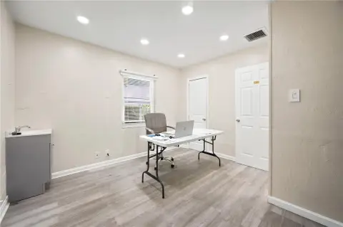 Private Beauty Suite Office