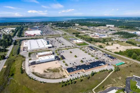 Petoskey Retail or Office Space