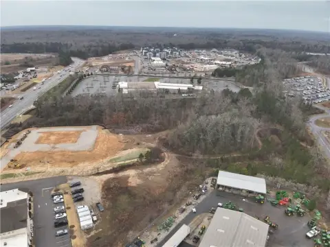Prime Commercial Lot in Auburn