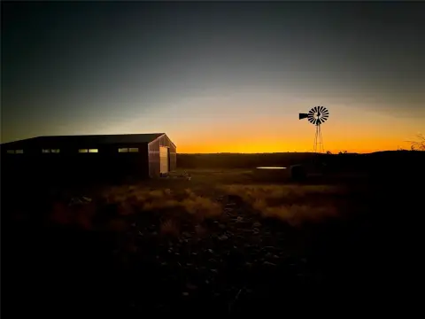 High-Fence Hunting Land