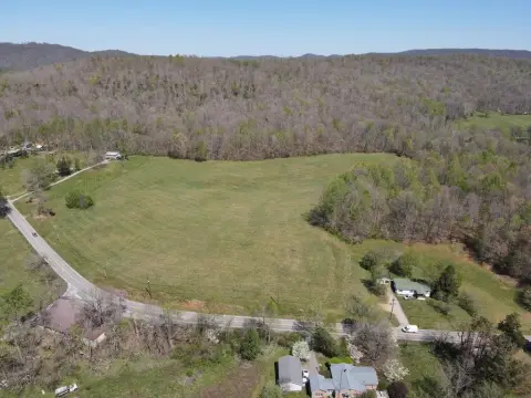 72.86 Acres in Pall Mall