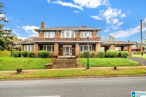 Historic Birmingham Office Opportunity