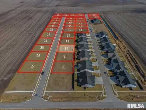 Residential Land in Springfield, IL