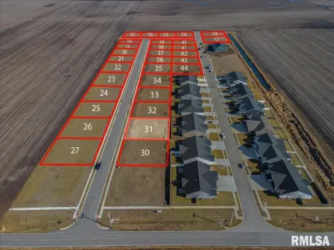 Residential Lots in Centennial Pointe