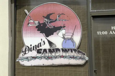 Established Restaurant/Bar in Kihei