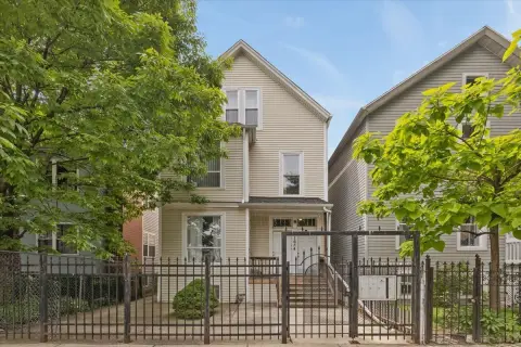 Logan Square Multi-Unit Property