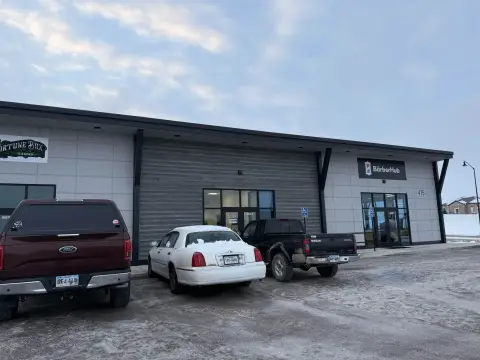 Finished Office in High-Traffic Center