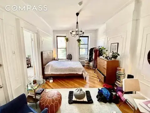 Charming Brooklyn Townhouse with Updates