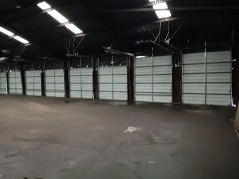 Mansfield Truck Terminal For Lease