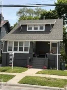 Charming Duplex with Two Units