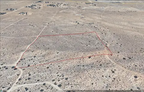 10 Acres in Pearblossom, CA