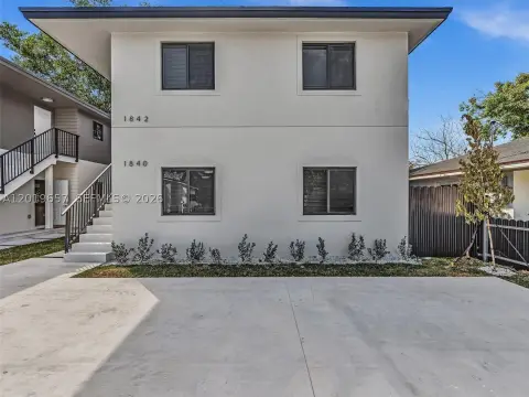 New Construction Duplex with Parking