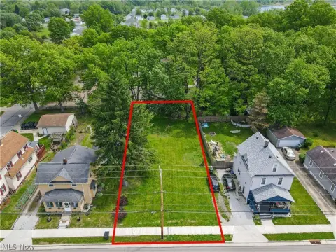 Residential Lot in Growing Area
