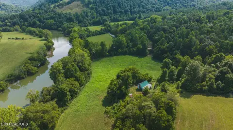 Clinch Riverfront Agricultural Land
