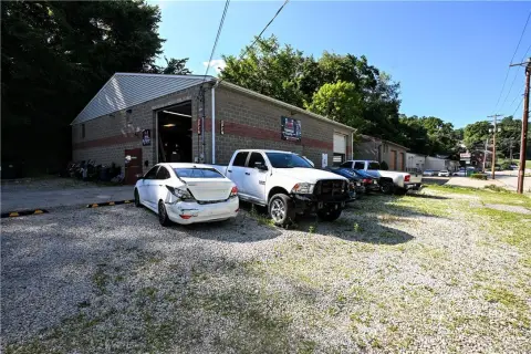 Operational Auto Shop with Garage