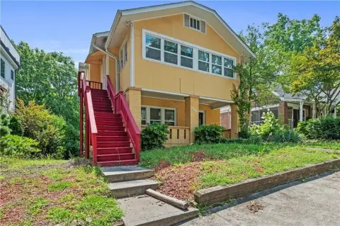 Top-Floor Residential Income Property