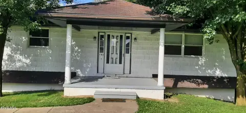 Two-Unit Ranch Duplex