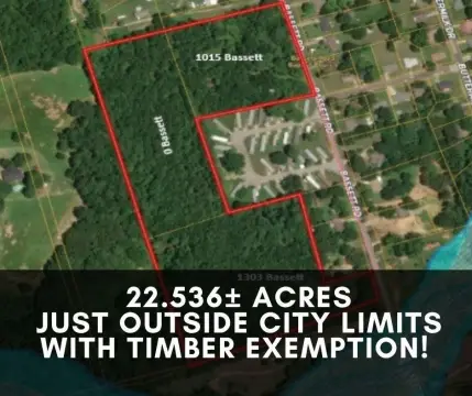 Three-Parcel Hunting Land